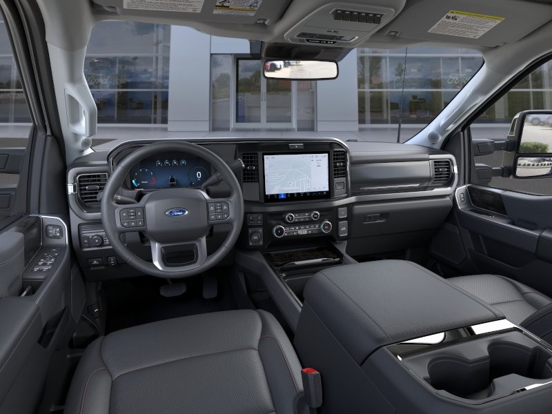 Ford Super Duty F-250 SRW Vehicle Full-screen Gallery Image 11