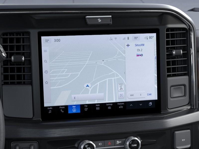 Ford Super Duty F-250 SRW Vehicle Full-screen Gallery Image 16