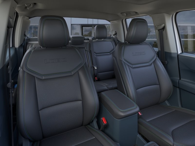 Ford Maverick Vehicle Full-screen Gallery Image 12