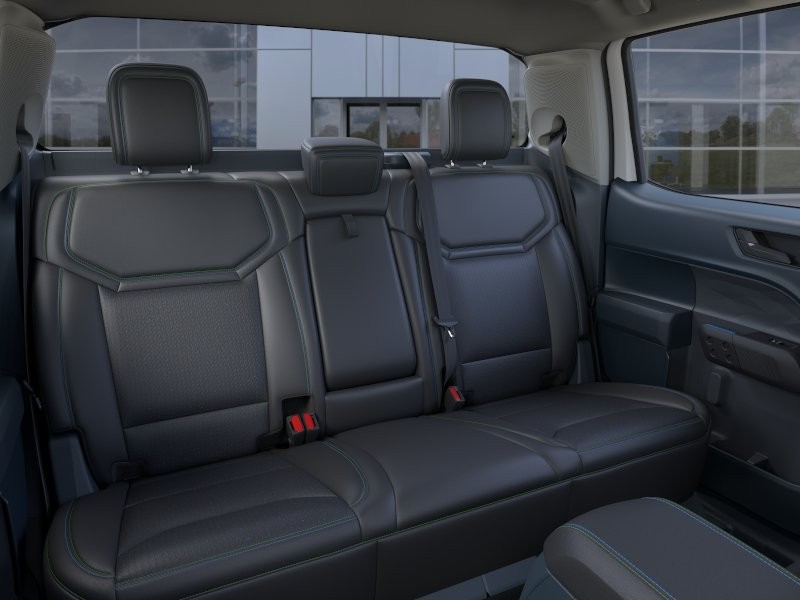 Ford Maverick Vehicle Full-screen Gallery Image 13