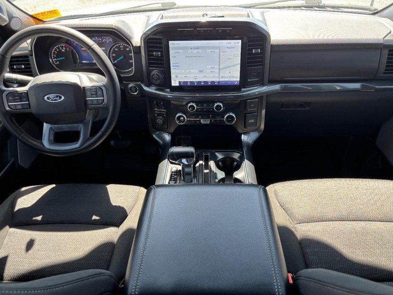 Ford F-150 Vehicle Full-screen Gallery Image 14