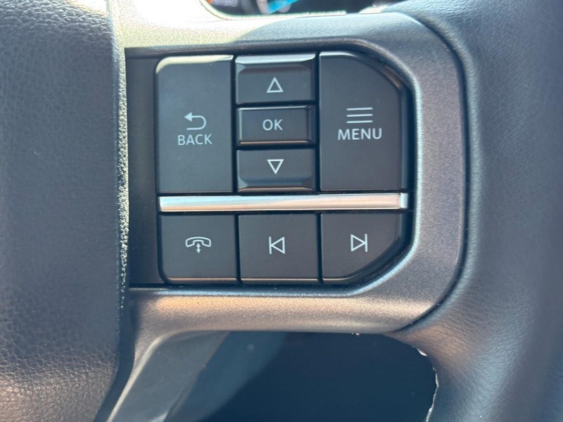 Ford F-150 Vehicle Full-screen Gallery Image 19