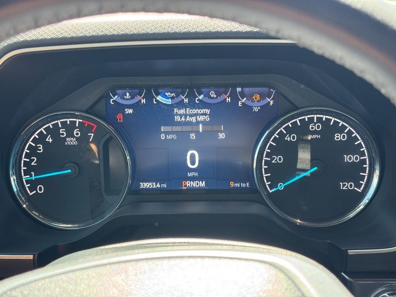 Ford F-150 Vehicle Full-screen Gallery Image 20