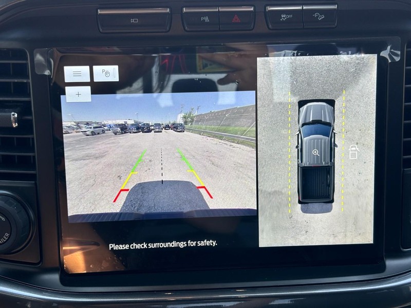 Ford F-150 Vehicle Full-screen Gallery Image 22