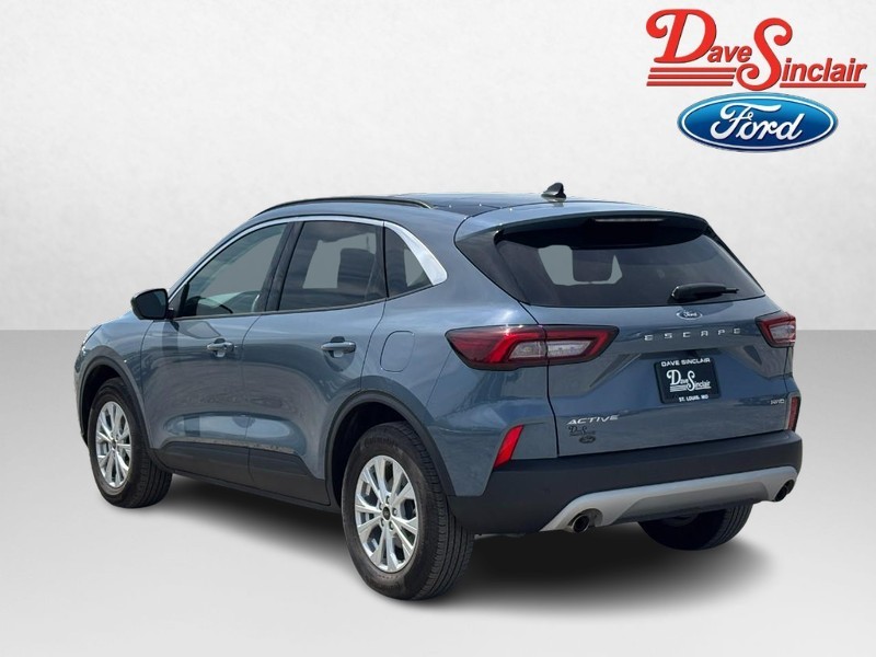 Ford Escape Vehicle Image 09