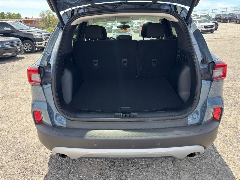 Ford Escape Vehicle Image 11