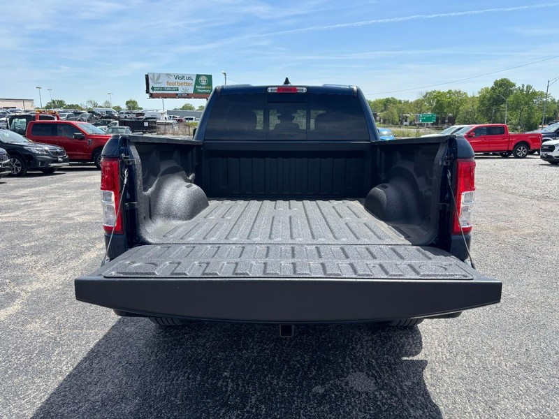 Ram 1500 Vehicle Image 11