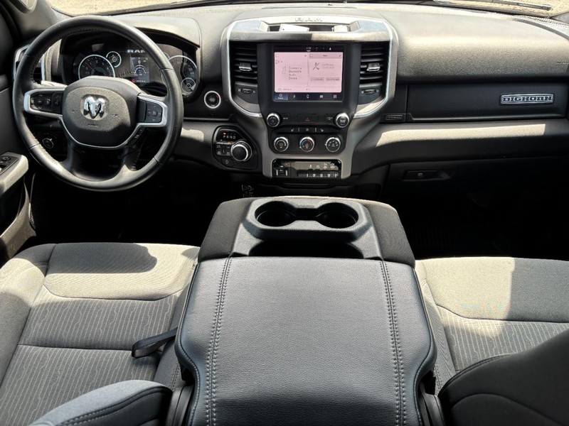 Ram 1500 Vehicle Image 15