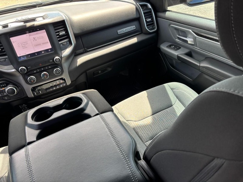 Ram 1500 Vehicle Image 16