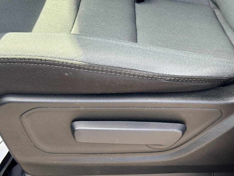 Ram 1500 Vehicle Image 17