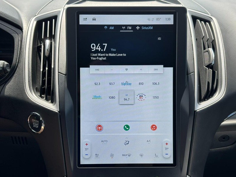 Ford Edge Vehicle Image 22