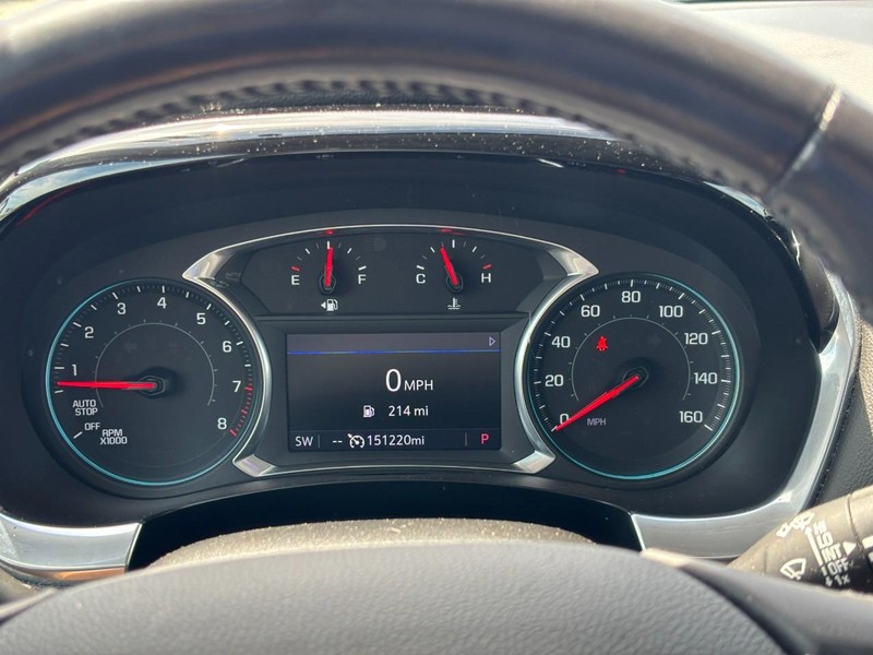 Chevrolet Traverse Vehicle Image 22