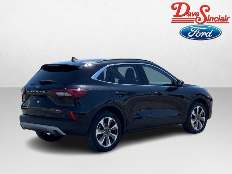 Ford Escape Vehicle Full-screen Gallery Image 07