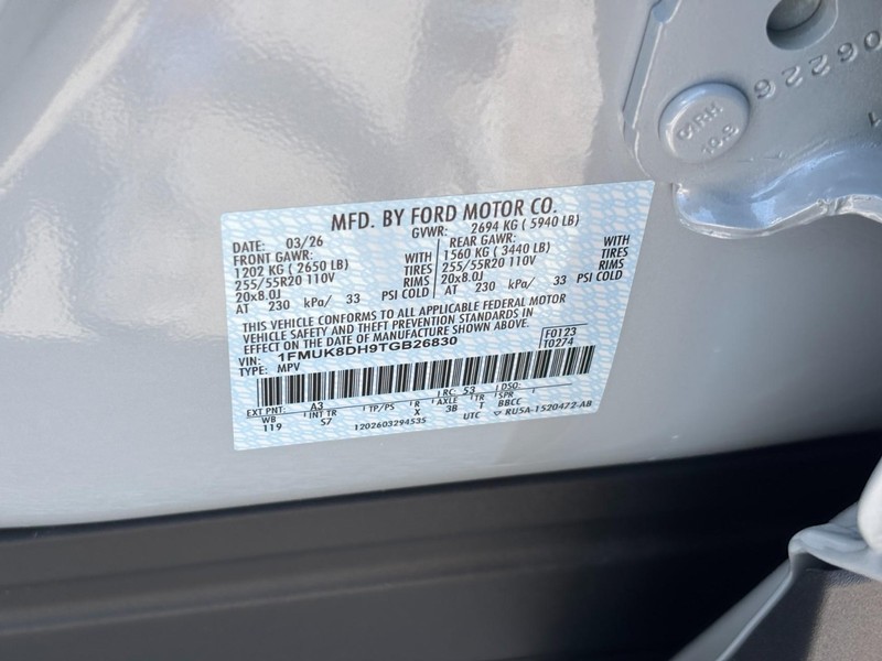 Ford Explorer Vehicle Image 26