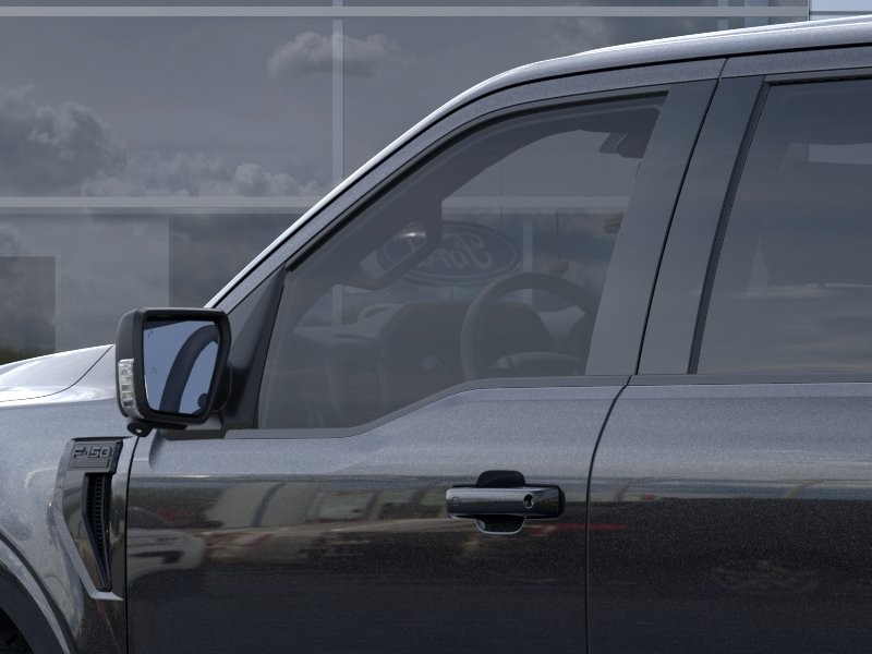 Ford F-150 Vehicle Full-screen Gallery Image 22