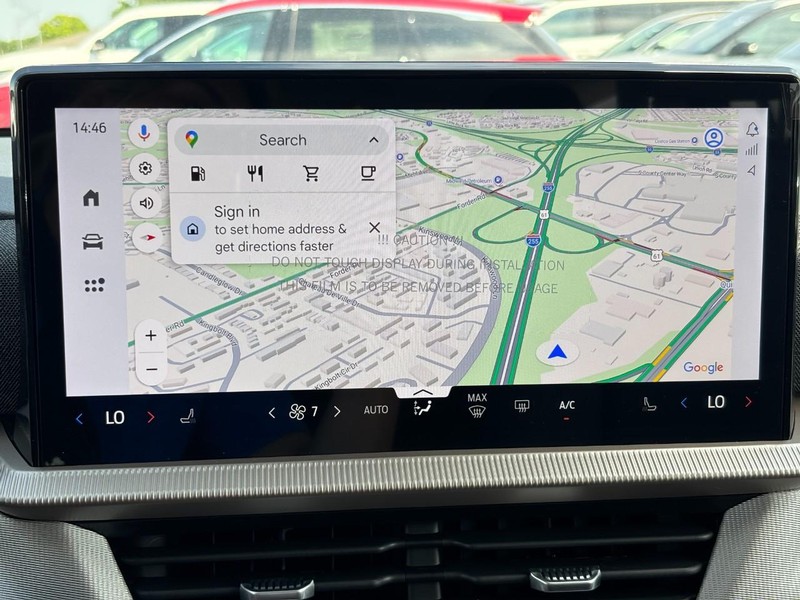 Ford Explorer Vehicle Image 23