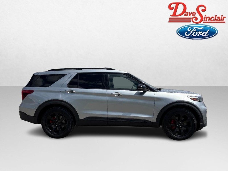Ford Explorer Vehicle Image 05