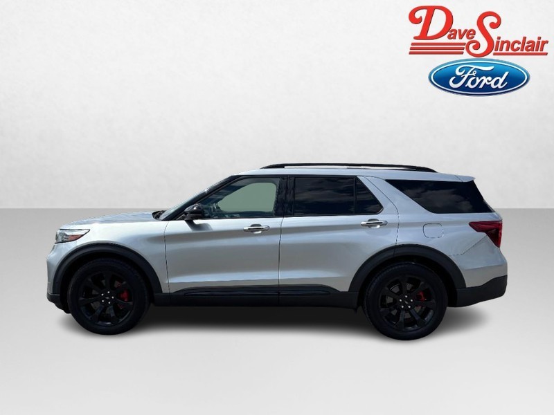 Ford Explorer Vehicle Image 10