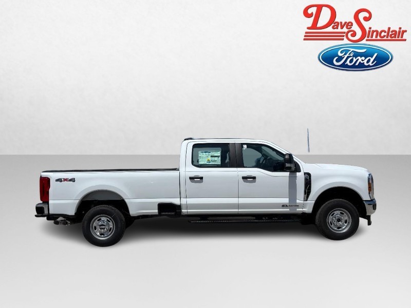 Ford Super Duty F-250 SRW Vehicle Image 05