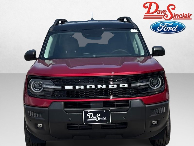 Ford Bronco Sport Vehicle Full-screen Gallery Image 02