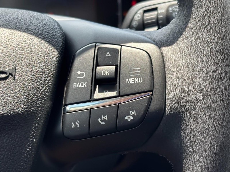 Ford Bronco Sport Vehicle Full-screen Gallery Image 19