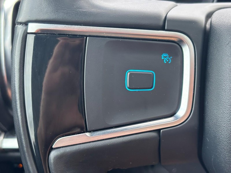 Ford Expedition Max Vehicle Image 20