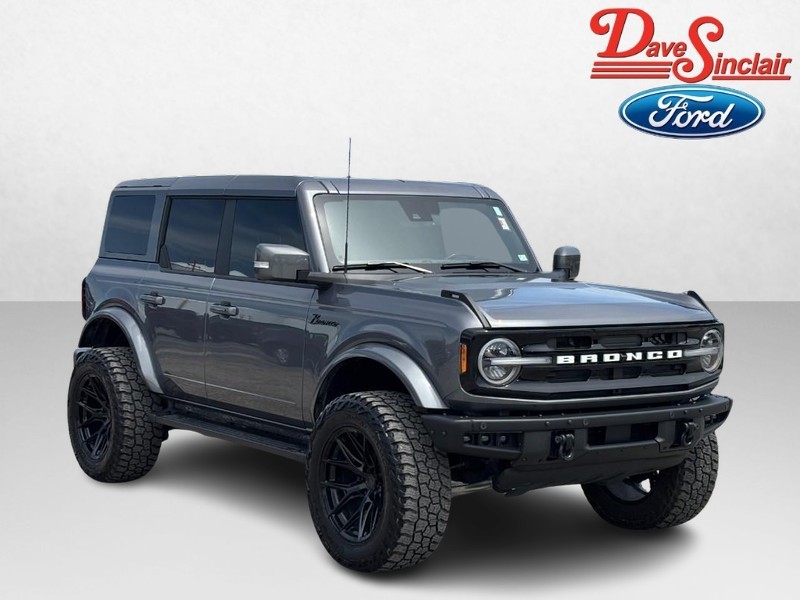 Ford Bronco Vehicle Image 04