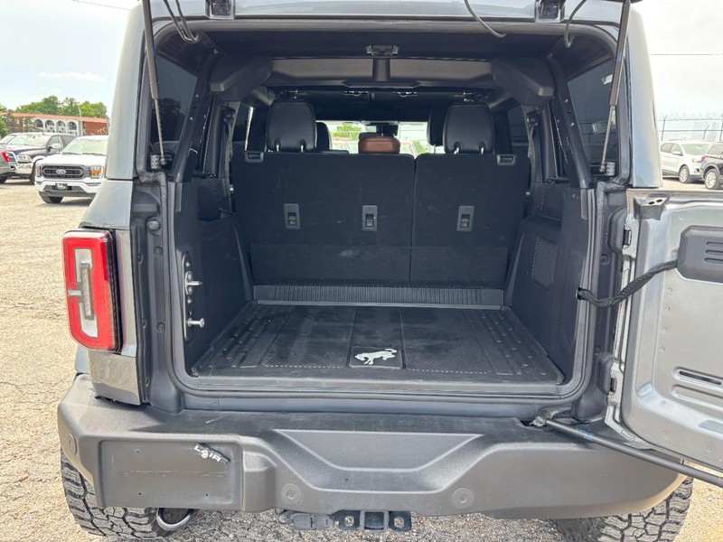 Ford Bronco Vehicle Image 11