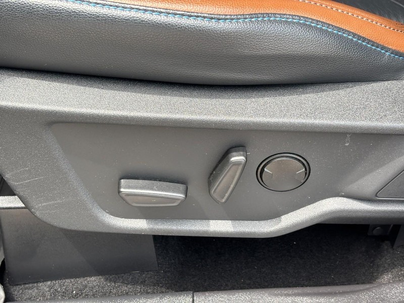 Ford Bronco Vehicle Image 17