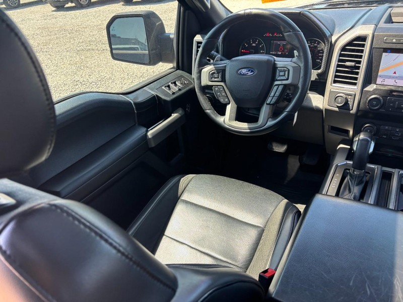 Ford F-150 Vehicle Image 14