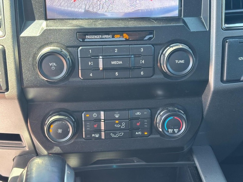 Ford F-150 Vehicle Image 24