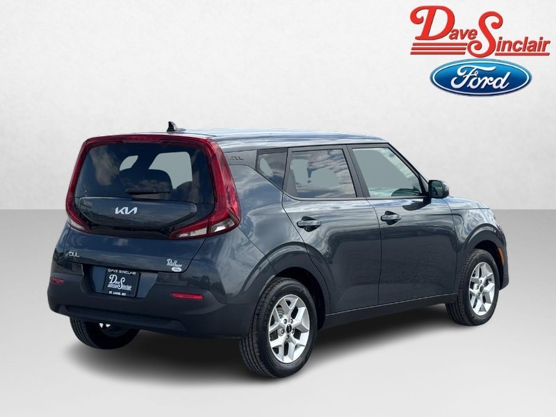 Kia Soul Vehicle Full-screen Gallery Image 07