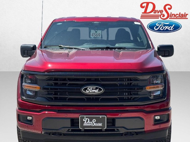 Ford F-150 Vehicle Full-screen Gallery Image 02