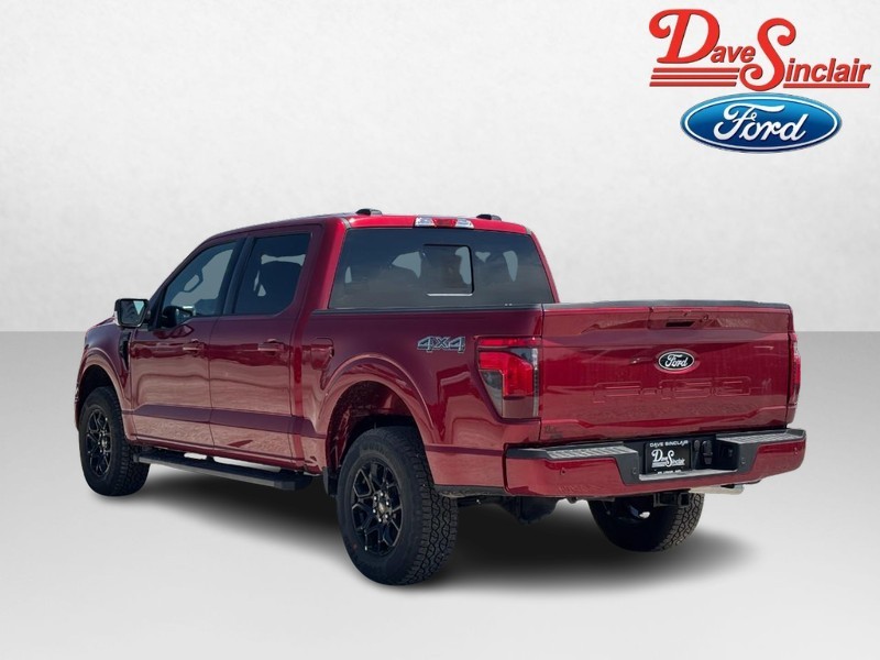 Ford F-150 Vehicle Full-screen Gallery Image 09