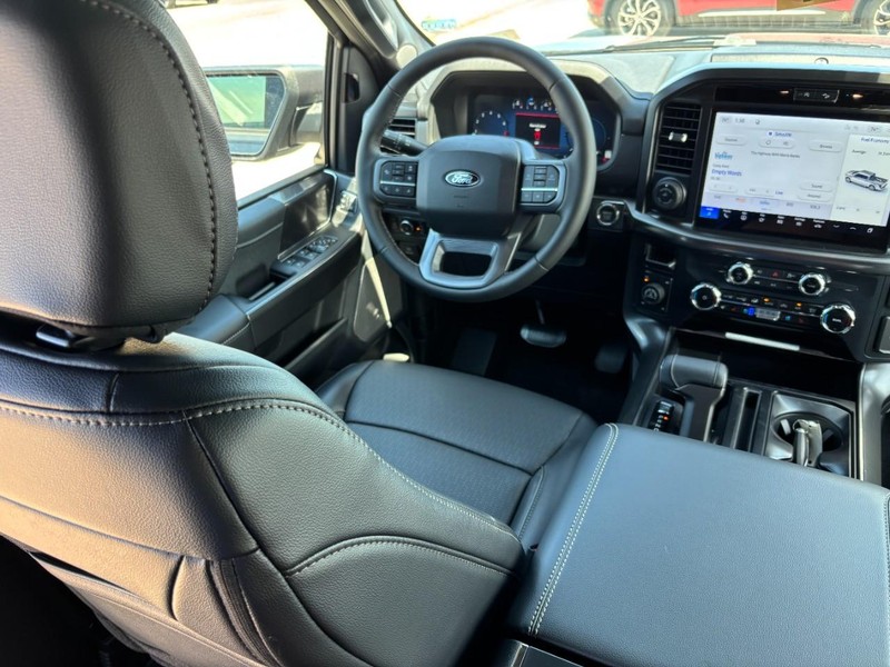 Ford F-150 Vehicle Image 13