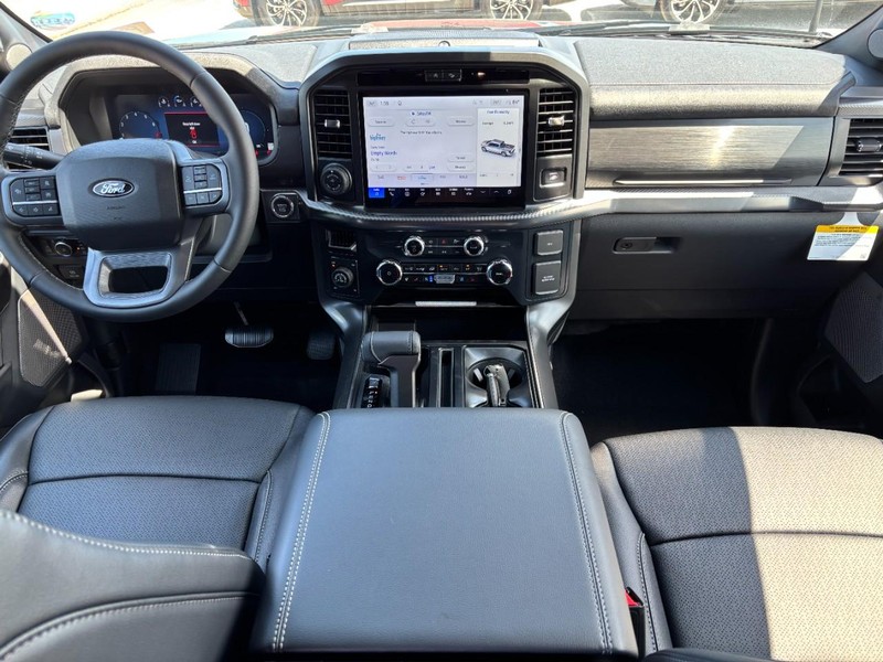 Ford F-150 Vehicle Image 14