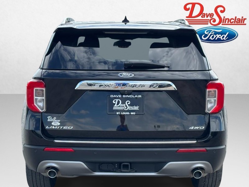 Ford Explorer Vehicle Image 08