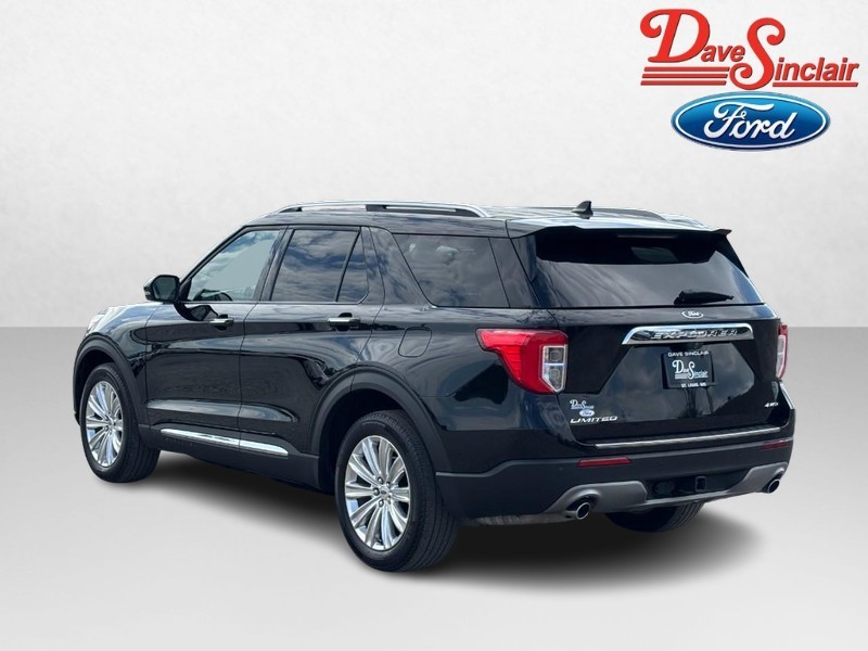 Ford Explorer Vehicle Image 09