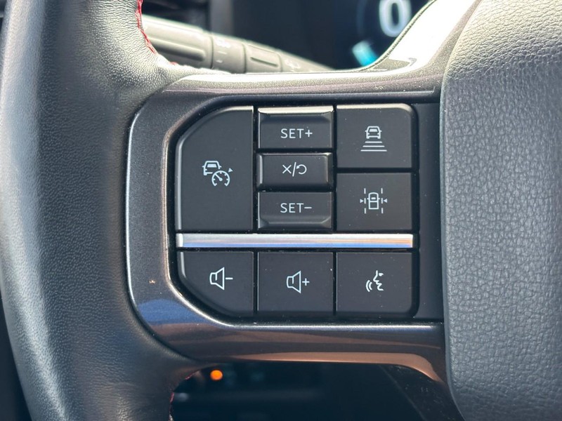 Ford Expedition Max Vehicle Full-screen Gallery Image 20