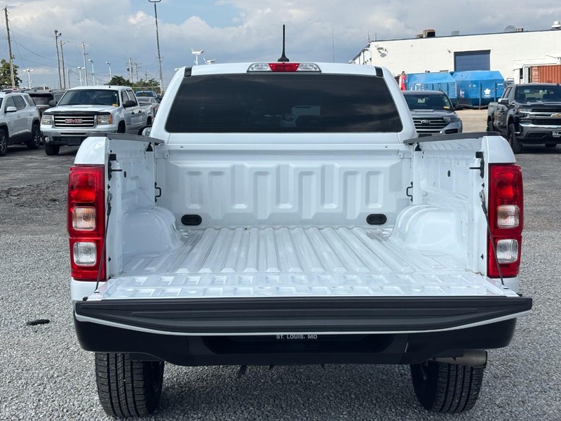 Ford Ranger Vehicle Full-screen Gallery Image 11