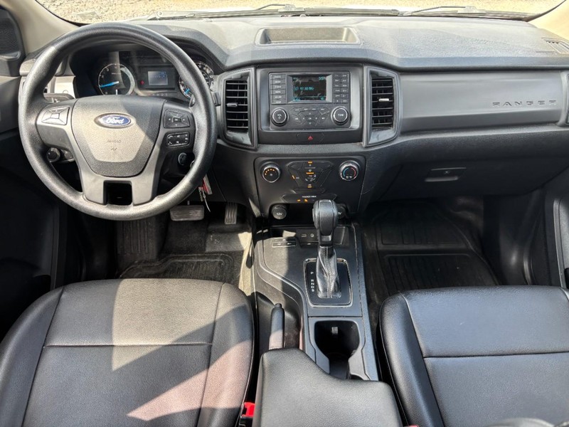 Ford Ranger Vehicle Full-screen Gallery Image 15