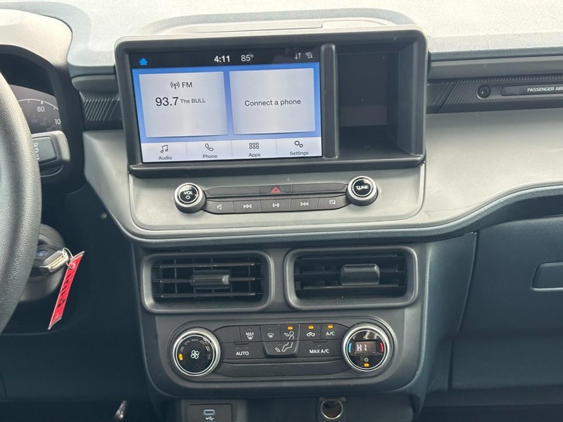 Ford Maverick Vehicle Full-screen Gallery Image 16