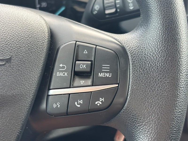 Ford Maverick Vehicle Full-screen Gallery Image 22