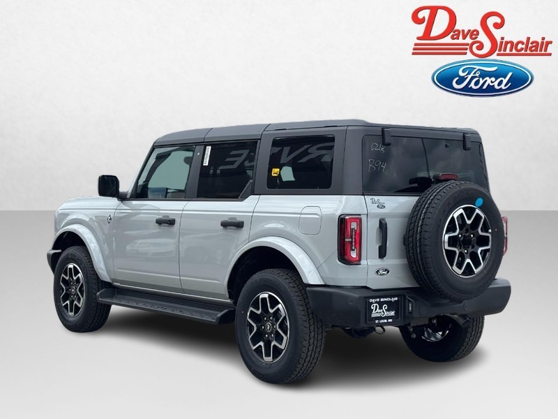 Ford Bronco Vehicle Image 09
