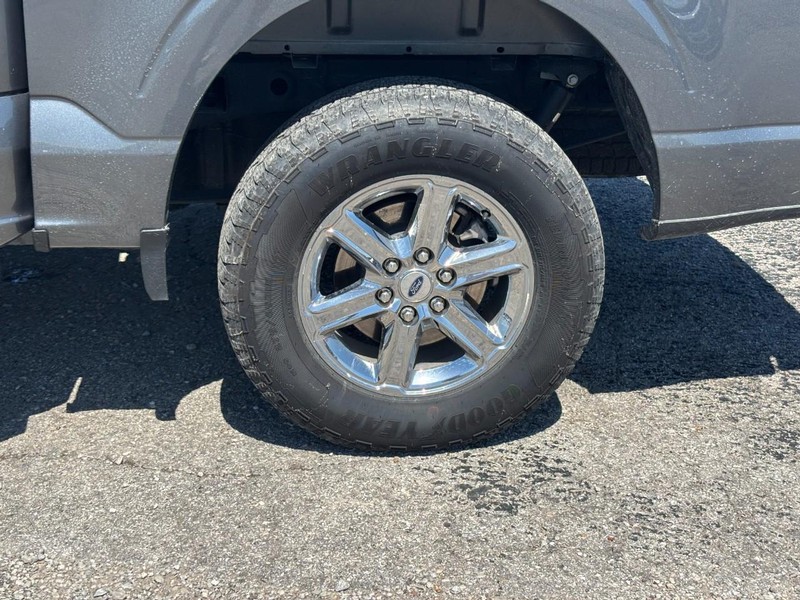 Ford F-150 Vehicle Image 12
