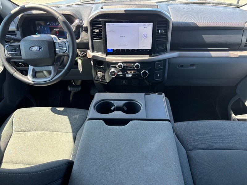 Ford F-150 Vehicle Image 15