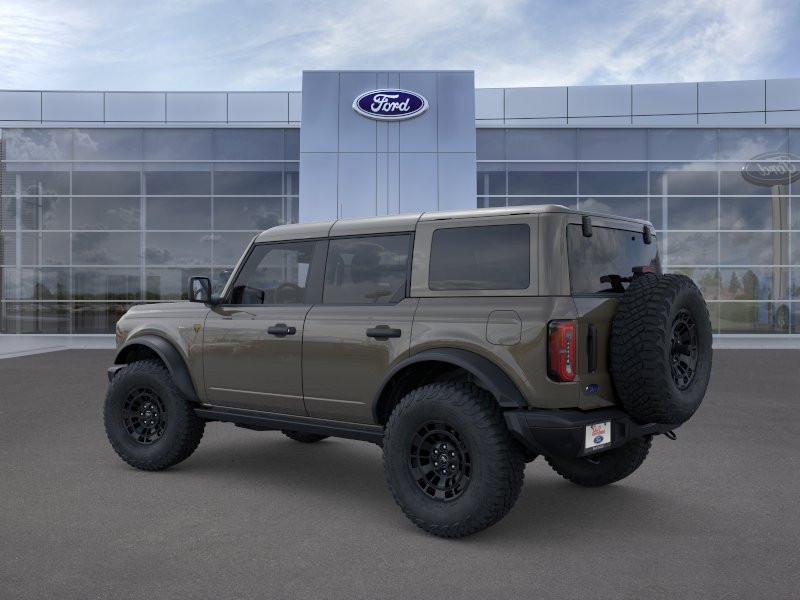 Ford Bronco Vehicle Full-screen Gallery Image 05