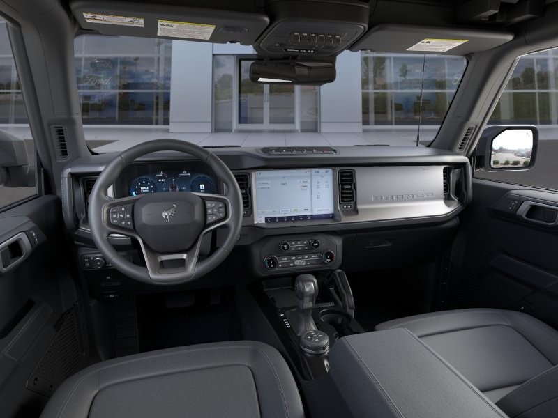 Ford Bronco Vehicle Full-screen Gallery Image 11