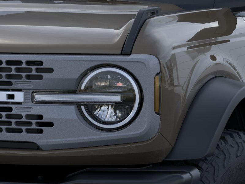 Ford Bronco Vehicle Full-screen Gallery Image 22