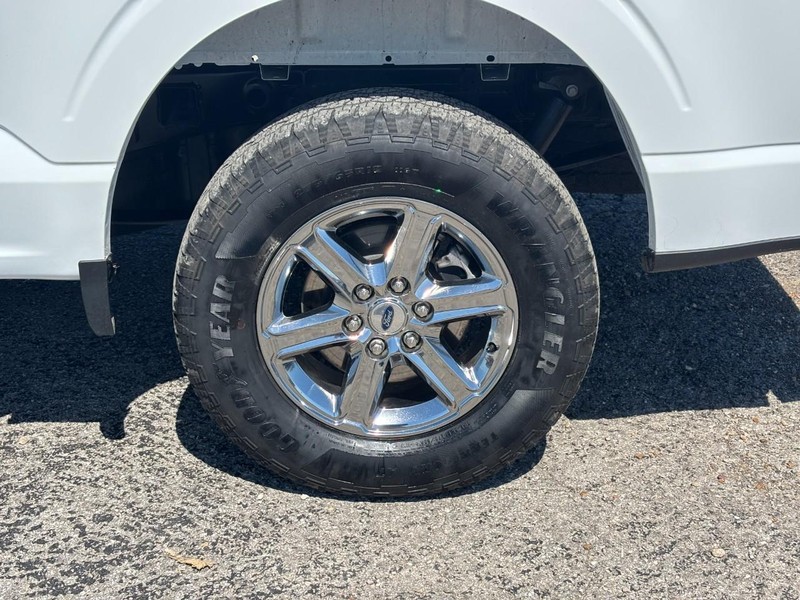 Ford F-150 Vehicle Image 12